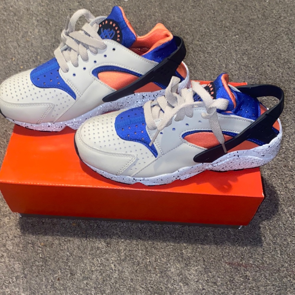 NIKE AIR HURRACHE